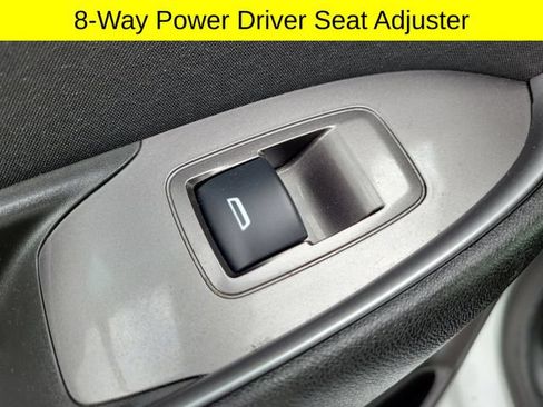 Used 2023 Chevrolet Malibu LT FWD image 16