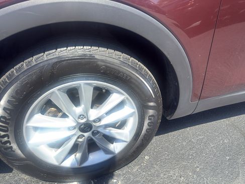 Used 2020 Kia Sorento LX FWD image 9