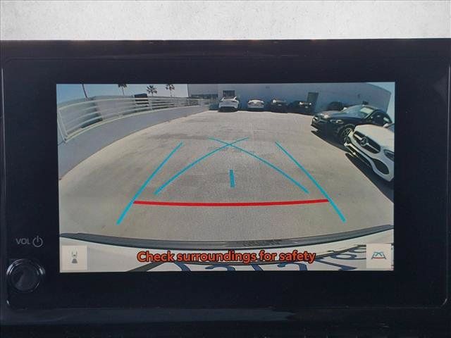Used 2023 Toyota Corolla Cross XLE w/ Convenience Package FWD image 12