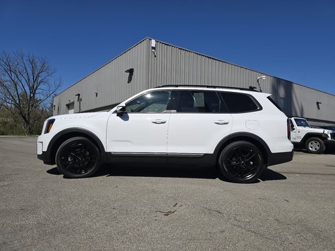 Used 2023 Kia Telluride SX X-Line image 14