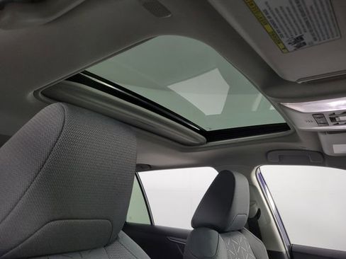 Used 2025 Toyota RAV4 XLE w/ Convenience Package FWD image 18