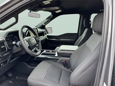 Used 2023 Ford F150 XL w/ STX Appearance Package AWD/4WD image 4