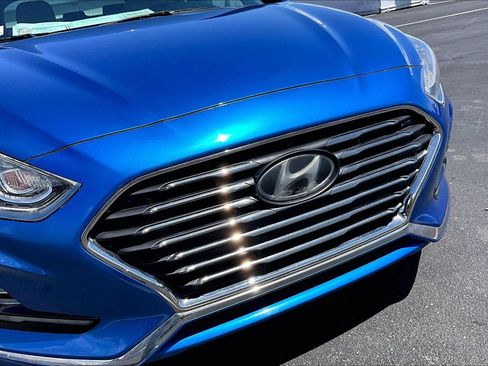 Used 2018 Hyundai Sonata Limited w/ Limited Ultimate Package 03 FWD image 28