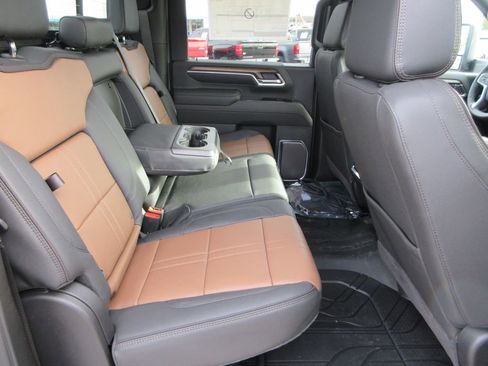 New 2026 Chevrolet Silverado 3500 High Country w/ High Country Premium Package image 22