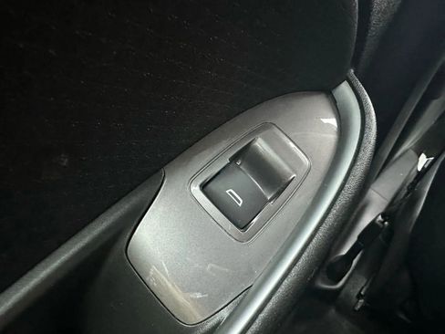 Used 2023 Chevrolet Malibu LT FWD image 34