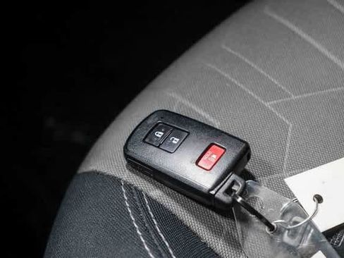 Certified 2023 Toyota Tacoma TRD Sport image 29