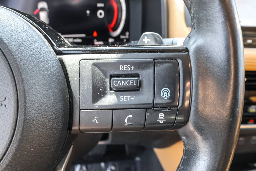 Used 2023 Nissan Rogue Platinum w/ Platinum Premium Package AWD/4WD image 30