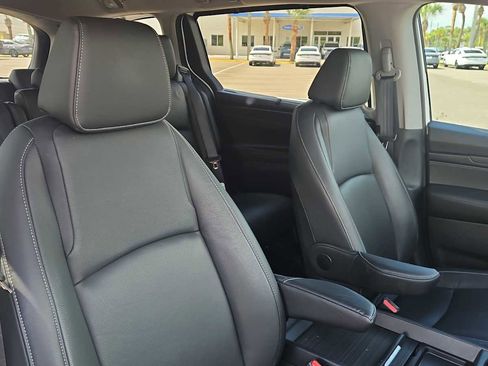 Used 2024 Honda Odyssey EX-L image 27