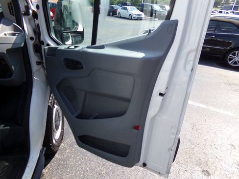 Used 2018 Ford Transit 150 130 Low Roof RWD image 16