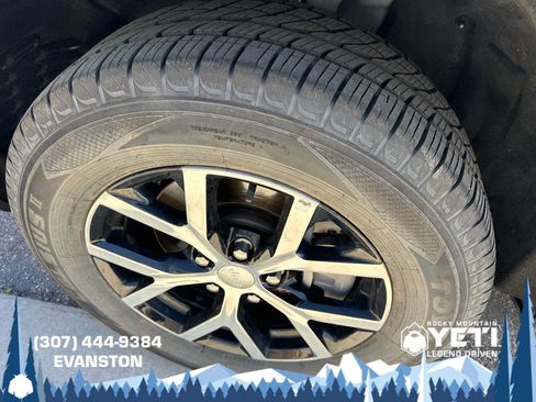 Used 2024 Jeep Grand Cherokee L Limited w/ Trailer Tow Package AWD/4WD image 22