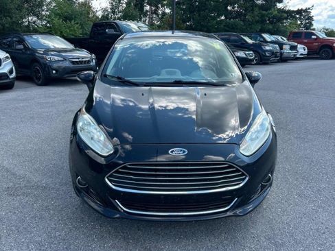 Used 2016 Ford Fiesta Titanium FWD image 2