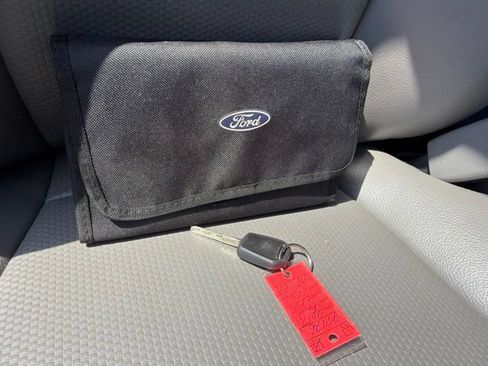 Used 2017 Ford F150 XL RWD image 19