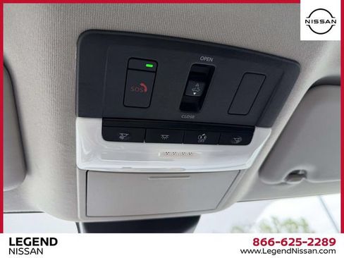 Certified 2023 Nissan Sentra SR w/ SR Premium Package FWD image 31