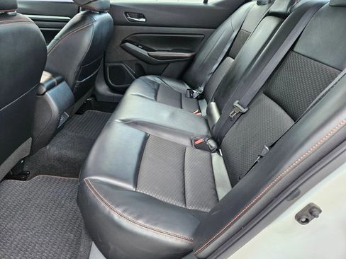 Used 2024 Nissan Altima 2.5 SR FWD image 16