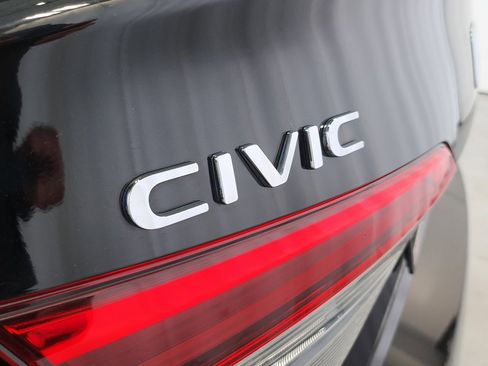 Used 2024 Honda Civic Touring image 28