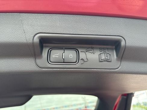 New 2026 Ford Explorer ST-Line AWD/4WD image 27
