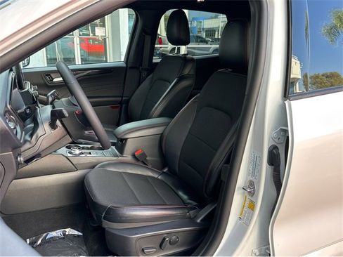 Certified 2024 Ford Escape ST-Line image 15