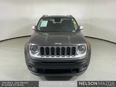 Used 2016 Jeep Renegade Limited FWD image 2