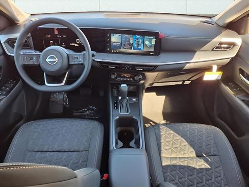 New 2026 Nissan Kicks SV image 11