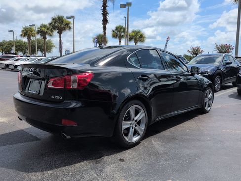 Used 2012 Lexus IS 250 w/ Premium Pkg Value Edition RWD image 4