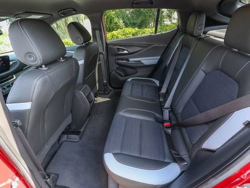 Used 2024 Buick Envista Preferred w/ Convenience I Package FWD image 26