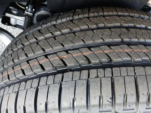 New 2025 Jeep Grand Cherokee L Limited w/ Luxury Tech Group II image 20