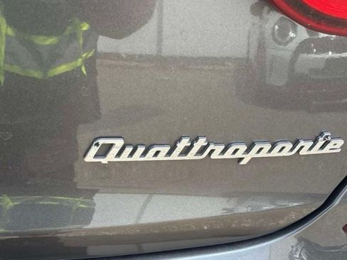 Used 2015 Maserati Quattroporte S Q4 AWD/4WD image 5
