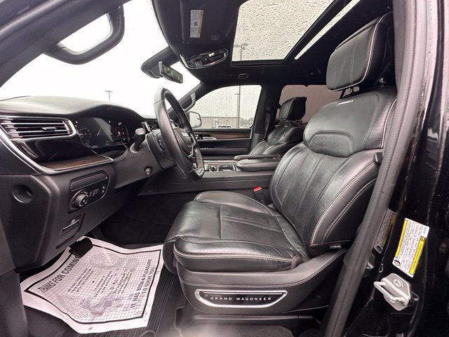Used 2022 Jeep Grand Wagoneer Series II w/ Premium Group II AWD/4WD image 26