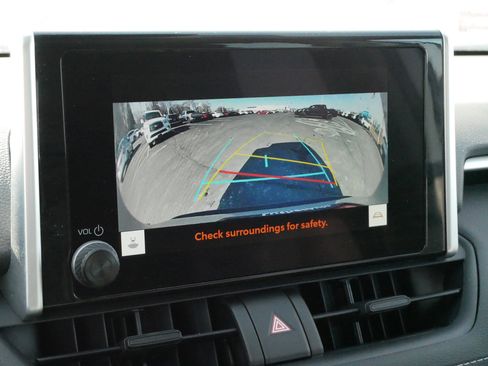 Certified 2023 Toyota RAV4 LE image 31