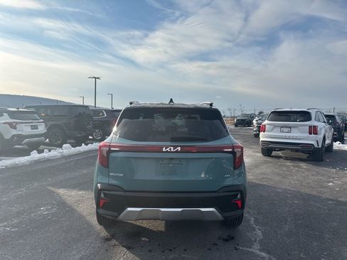 Certified 2024 Kia Seltos S image 4