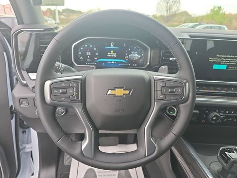 New 2026 Chevrolet Silverado 1500 LTZ w/ Technology Package image 17