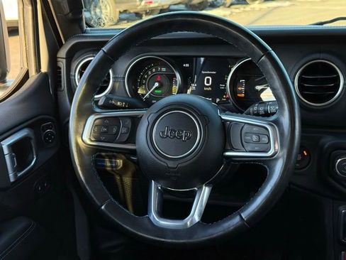 Used 2022 Jeep Wrangler Unlimited Rubicon 4xe w/ Cold Weather Group image 8