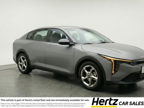 Used 2025 Kia K4 FWD image 1