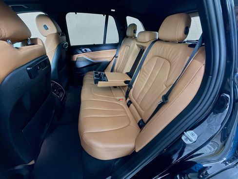 Used 2021 BMW X5 sDrive40i w/ Premium Package image 26