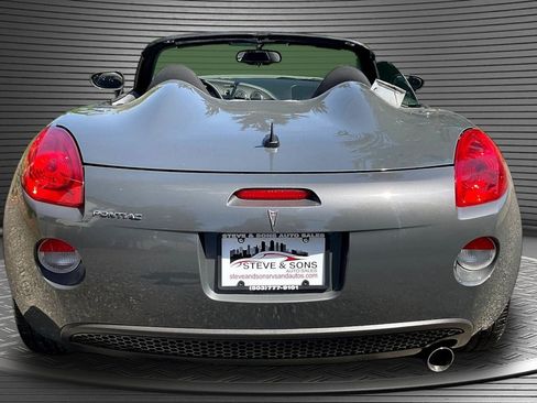 Used 2009 Pontiac Solstice Convertible w/ Preferred Package RWD image 5