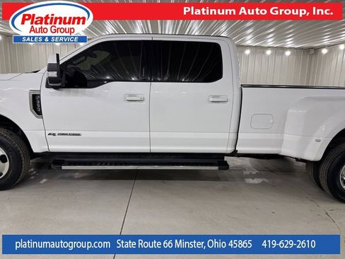 Used 2022 Ford F350 Lariat w/ Lariat Value Package image 2