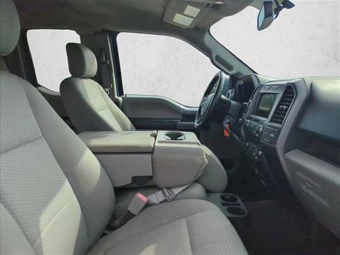 Used 2018 Ford F150 XLT w/ Equipment Group 302A Luxury AWD/4WD image 25