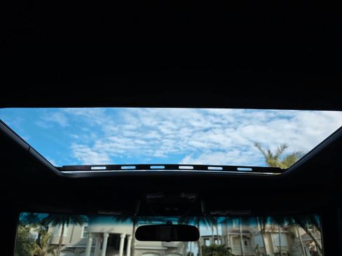 Used 2001 Chevrolet Blazer Xtreme w/ Preferred Equipment Group image 81