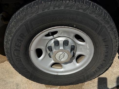 Used 2015 Chevrolet Express 2500 RWD image 49