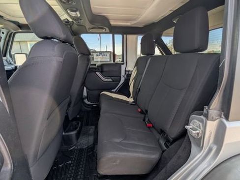 Used 2014 Jeep Wrangler Unlimited Sport w/ Quick Order Package 24S AWD/4WD image 4