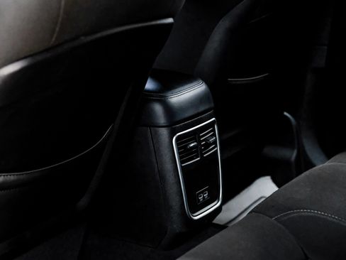Used 2022 Dodge Charger R/T RWD image 45