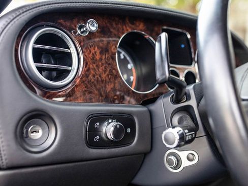 Used 2006 Bentley Flying Spur Flying Spur image 38