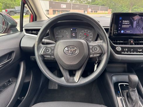 Used 2023 Toyota Corolla LE FWD image 20