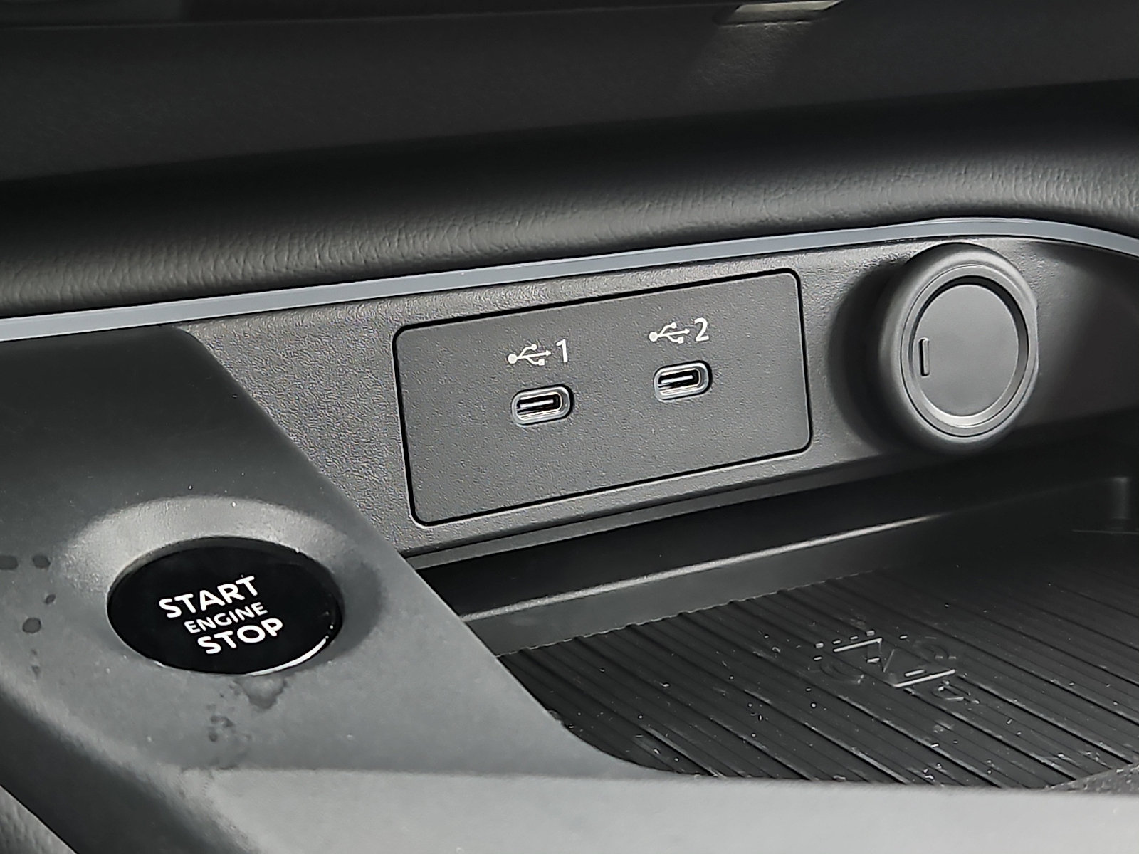 Used 2026 Nissan Sentra SV w/ SV Convenience Package FWD image 18