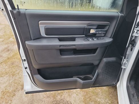 Used 2024 RAM 1500 Classic Warlock RWD image 10