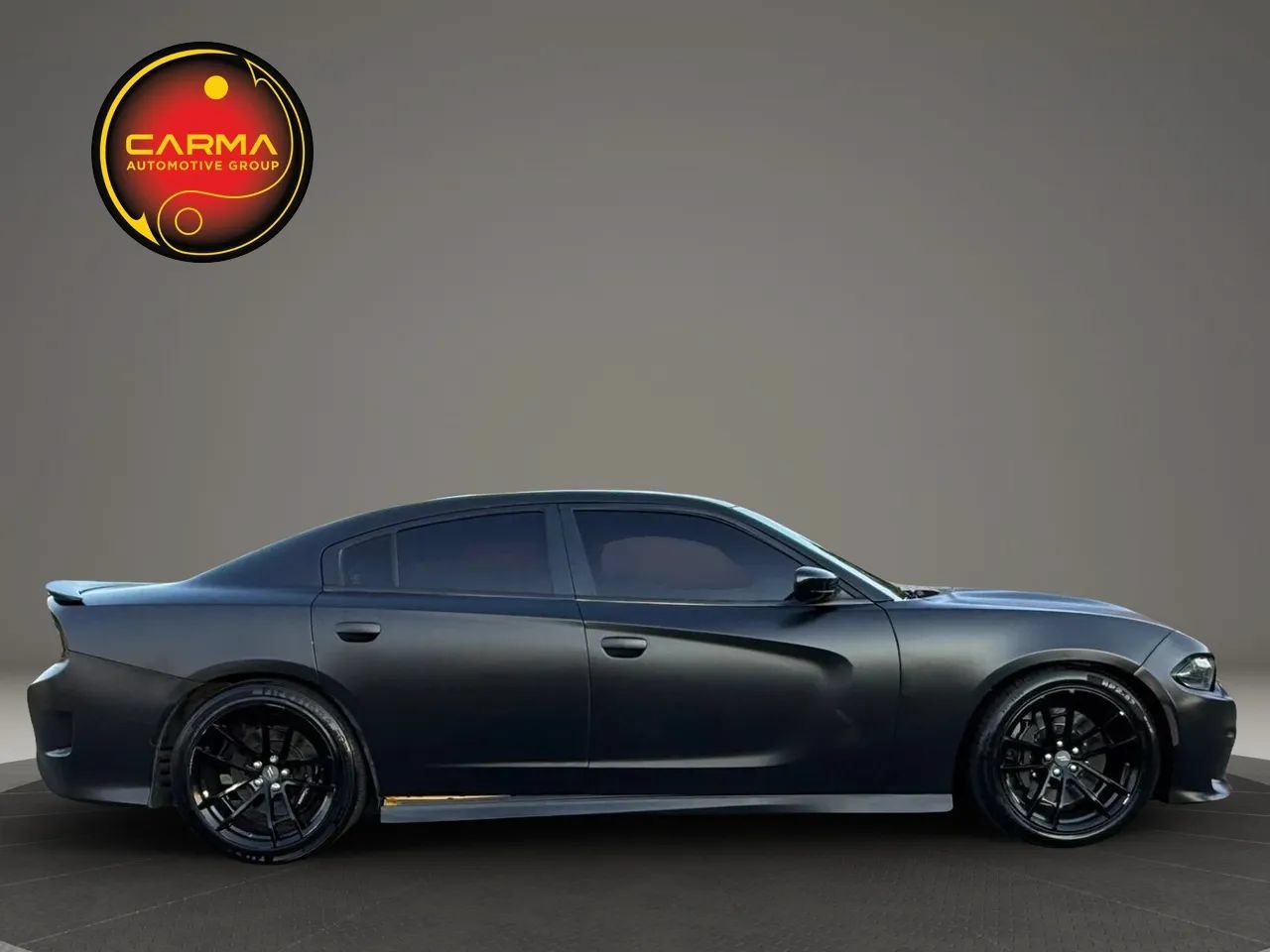Used 2017 Dodge Charger R/T RWD image 6
