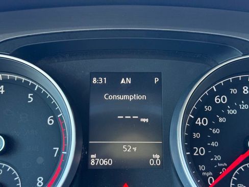 Used 2015 Volkswagen Golf SE image 18