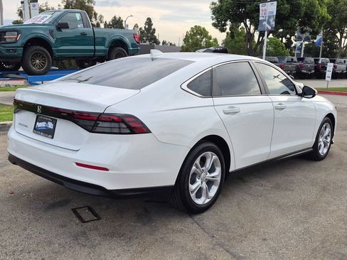 Used 2025 Honda Accord LX image 6