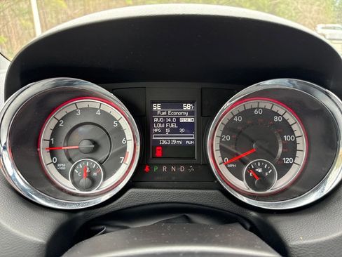 Used 2015 Dodge Grand Caravan R/T w/ Driver Convenience Group image 19