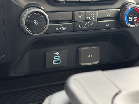 New 2026 Ford F550 4x4 Supercab Super Duty image 7